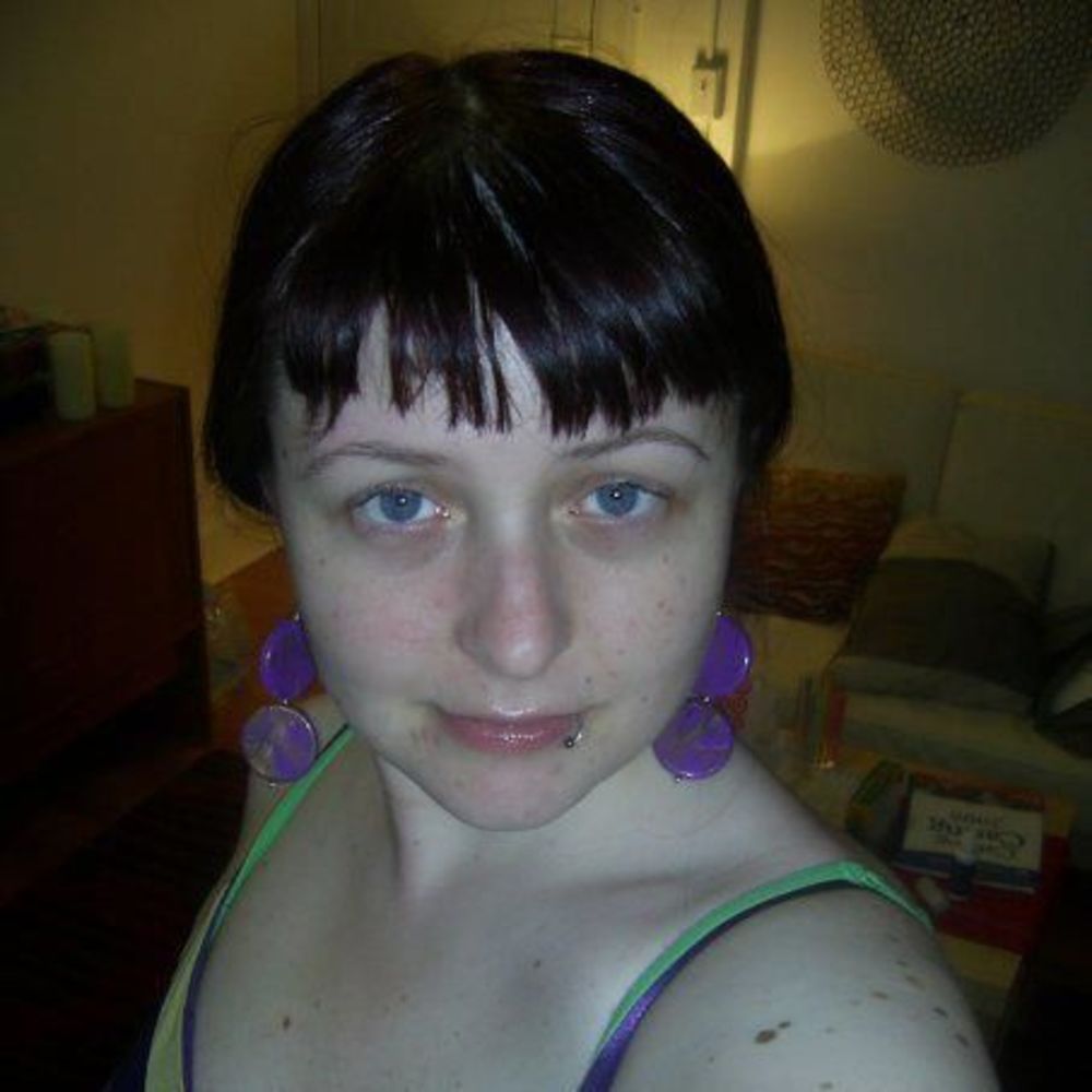 Meet your Posher, Amy